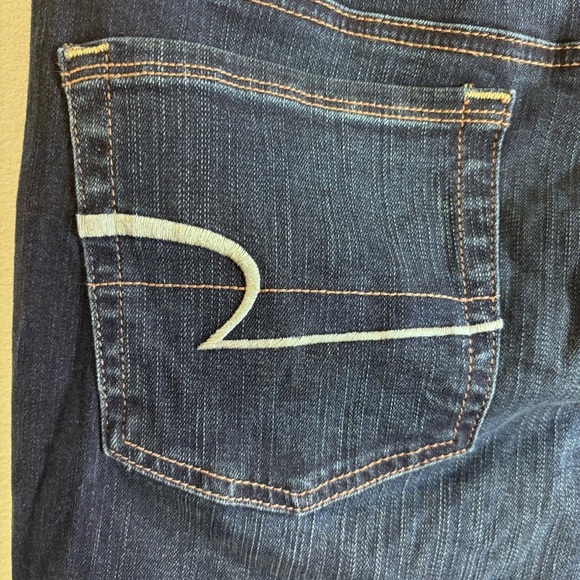 AMERICAN EAGLE OUTFITTERS Sz 10S Kick Boot Jeans Mid Rise Mid Wash NEW W/ TAGS - Picture 8 of 13